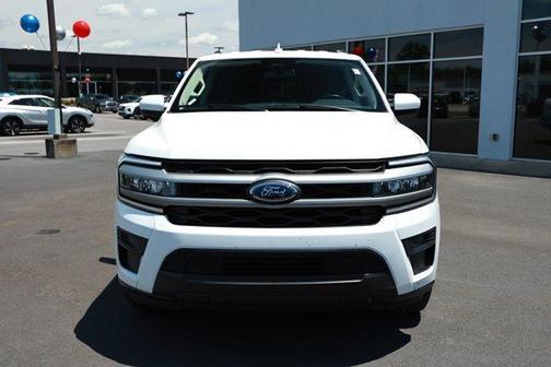 White 2024 Ford Expedition Max XLT