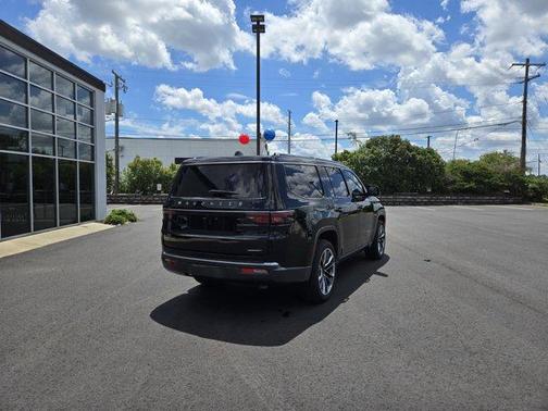 2022 Jeep Wagoneer Series III