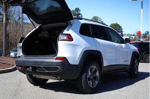 2020 Jeep Cherokee Trailhawk