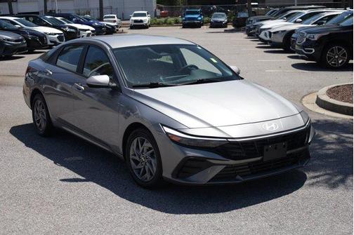 Metal 2024 Hyundai ELANTRA SEL