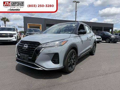 2023 Nissan Kicks SR