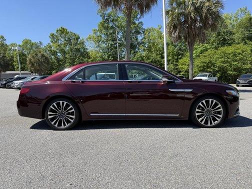 2017 Lincoln Continental Reserve