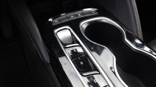 Sapphire Metallic 2023 Buick Envision Essence