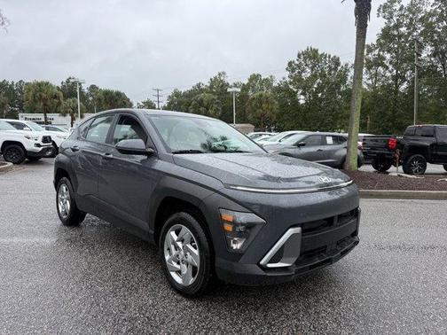 2024 Hyundai KONA SE