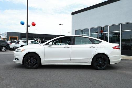 Oxford White 2016 Ford Fusion SE