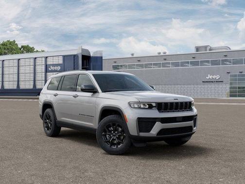Silver Zynith 2026 Jeep Grand Cherokee L Laredo