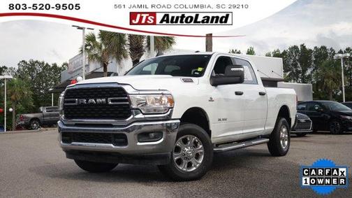 Bright White Clearcoat 2024 RAM 2500 Big Horn