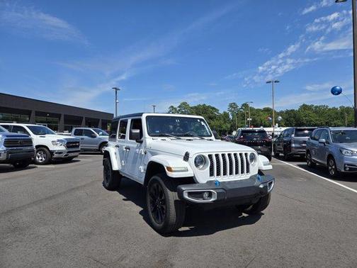 2023 Jeep Wrangler 4xe Sahara