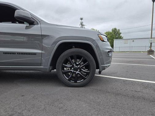 2021 Jeep Grand Cherokee Laredo X