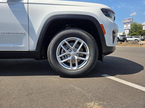 2025 Jeep Grand Cherokee Laredo X