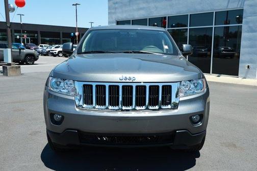 Mineral Gray Metallic 2012 Jeep Grand Cherokee Laredo