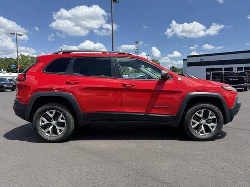 2018 Jeep Cherokee Trailhawk