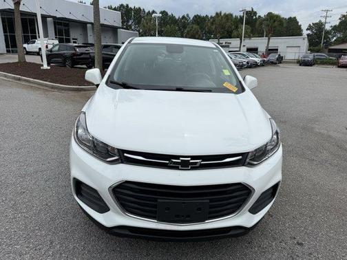 2022 Chevrolet Trax LS