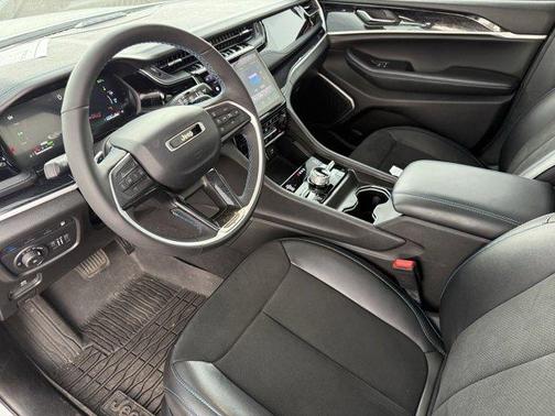 2024 Jeep Grand Cherokee 4xe Trailhawk
