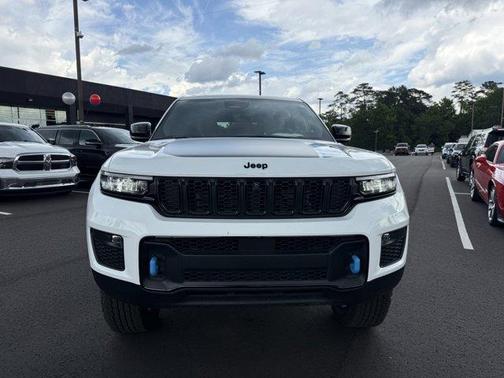 2024 Jeep Grand Cherokee 4xe Trailhawk