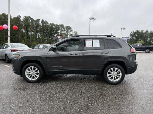 2022 Jeep Cherokee Latitude Lux