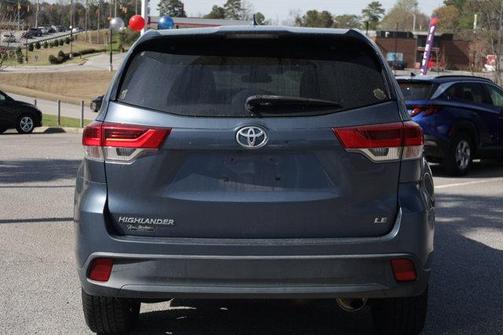 2018 Toyota Highlander LE