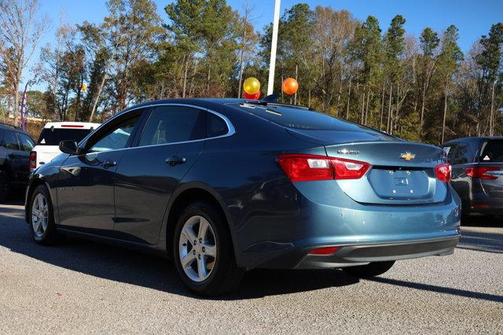 2024 Chevrolet Malibu LT