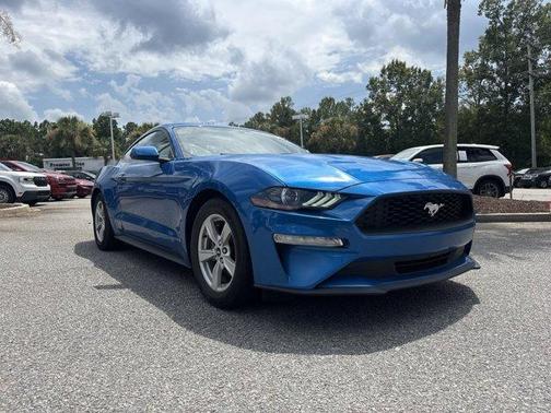 2020 Ford Mustang EcoBoost