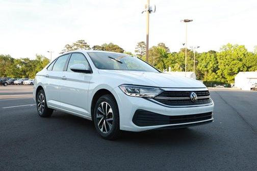 Pure White 2024 Volkswagen Jetta 1.5T S