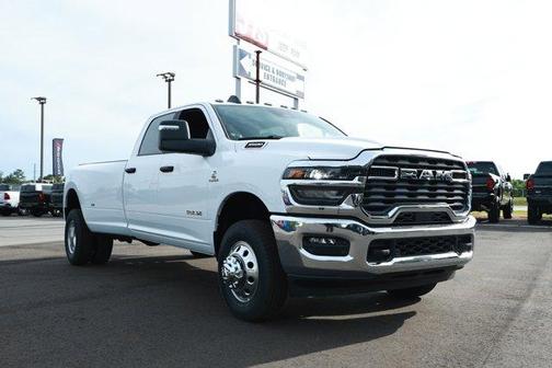 Bright White Clearcoat 2026 RAM 3500 Big Horn