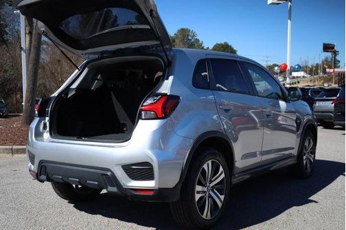 2024 Mitsubishi Outlander Sport SE