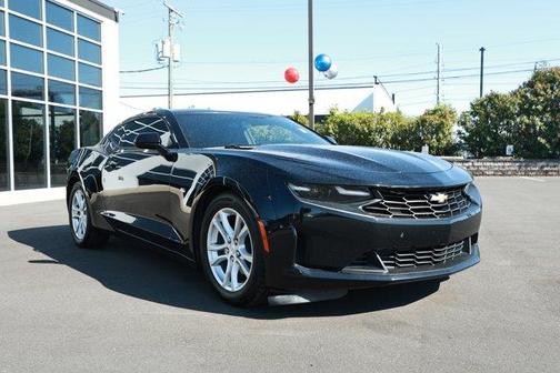 Black 2021 Chevrolet Camaro 1LS