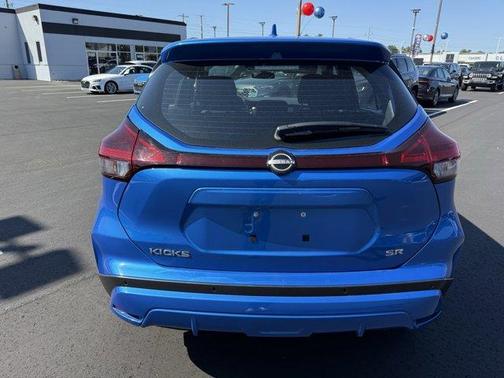 2024 Nissan Kicks SR