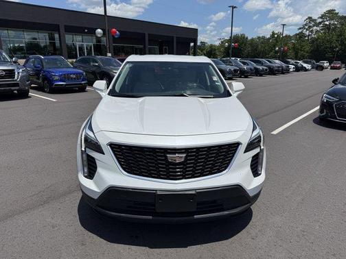 2022 Cadillac XT4 Luxury