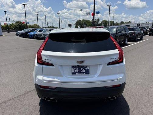 2022 Cadillac XT4 Luxury