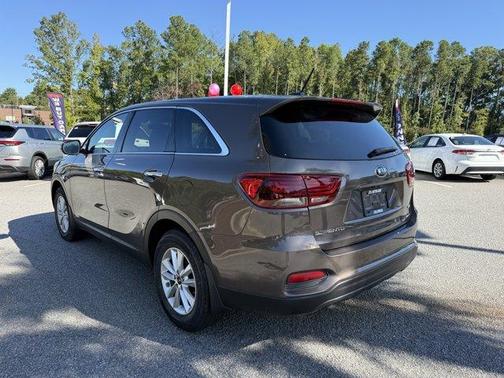 2020 Kia Sorento LX