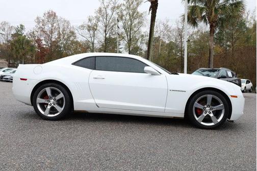 2011 Chevrolet Camaro 2LT