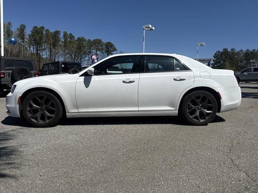 2023 Chrysler 300 S