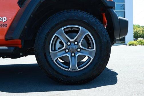 Metallic 2019 Jeep Wrangler Unlimited Sport