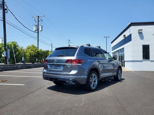 2018 Volkswagen Atlas 3.6L SE w/Technology