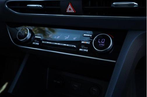 2021 Hyundai SONATA SEL