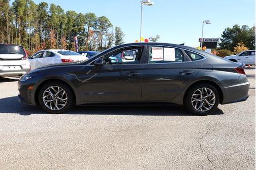 2021 Hyundai SONATA SEL