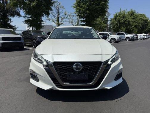 2020 Nissan Altima 2.5 SR