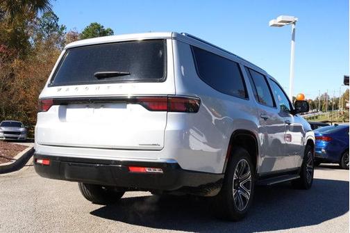 2023 Jeep Wagoneer L Series II
