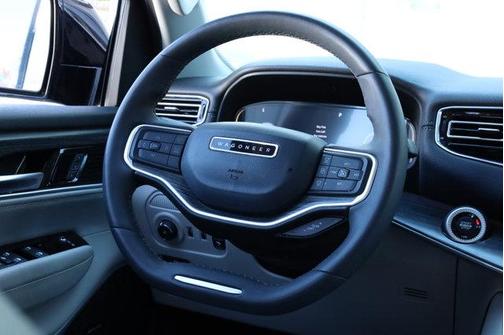2023 Jeep Wagoneer L Series II