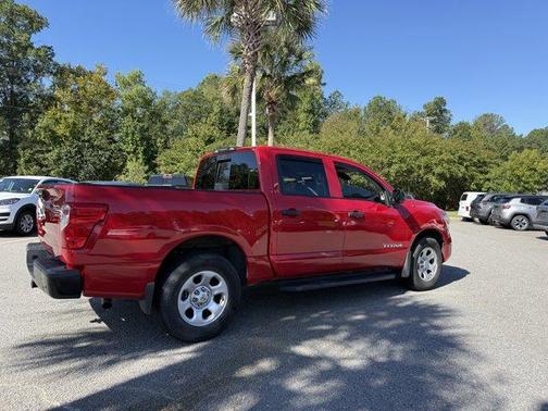 2021 Nissan Titan S