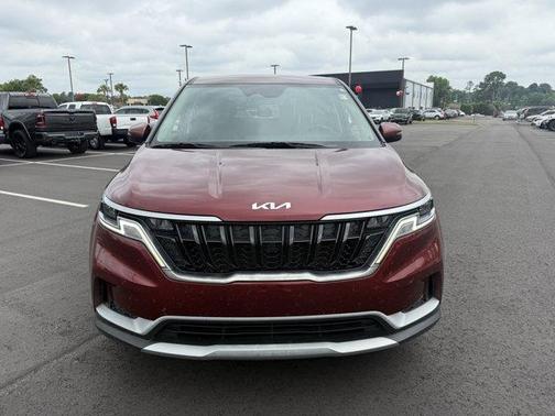 2023 Kia Carnival LX
