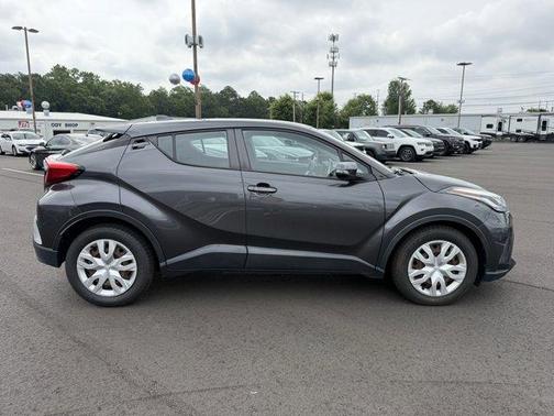 2021 Toyota C-HR LE