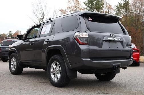 2022 Toyota 4Runner SR5