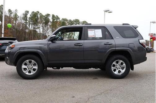 2022 Toyota 4Runner SR5