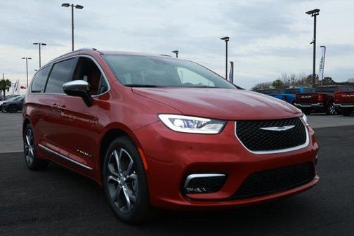 2026 Chrysler Pacifica Pinnacle