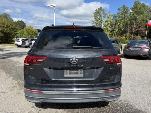 2022 Volkswagen Tiguan 2.0T SE