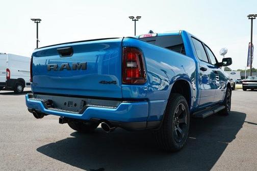 Hydro Blue Pearlcoat 2026 RAM 1500 Express
