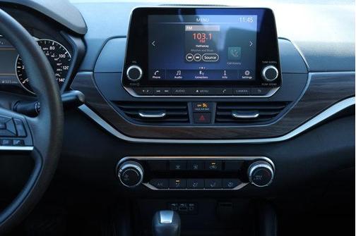 2023 Nissan Altima 2.5 SV