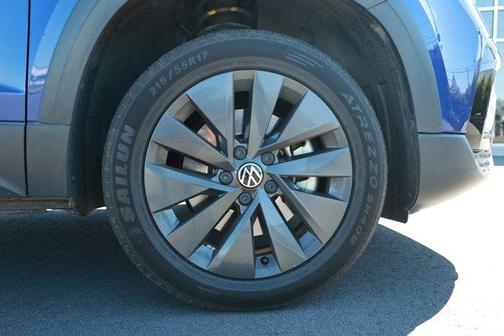 Blue Dusk 2022 Volkswagen Taos 1.5T S